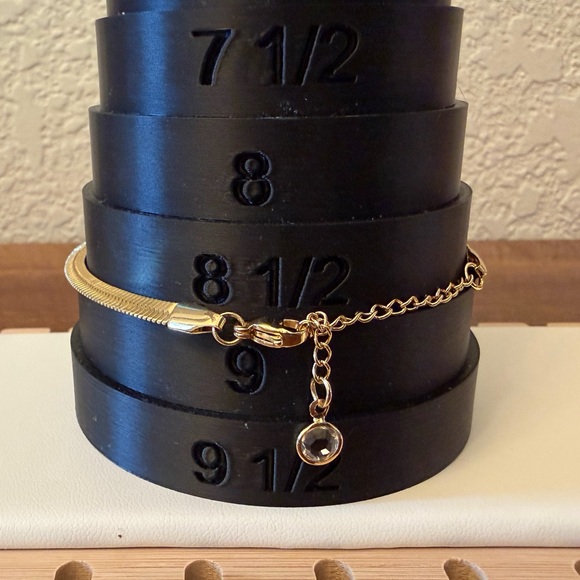 Gold Herringbone Bracelet or Anklet with Adjustable Extender, Like New - Picture 5 of 8